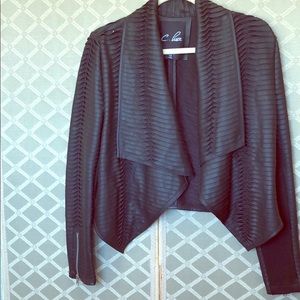 Trendy textured black jacket